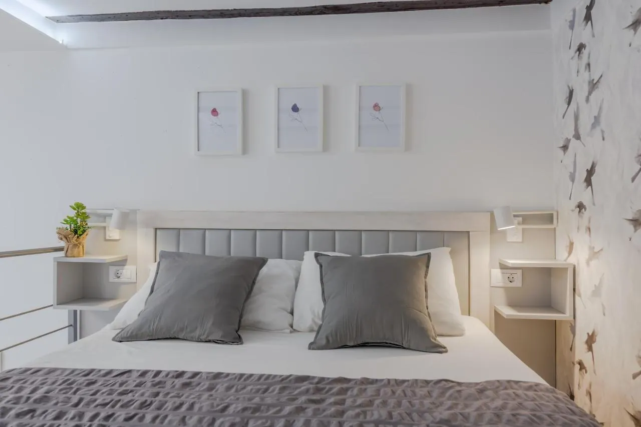 Urban Apartments Pola Croazia
